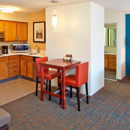 Residence Inn Minneapolis St. Paul/Roseville Exterior photo